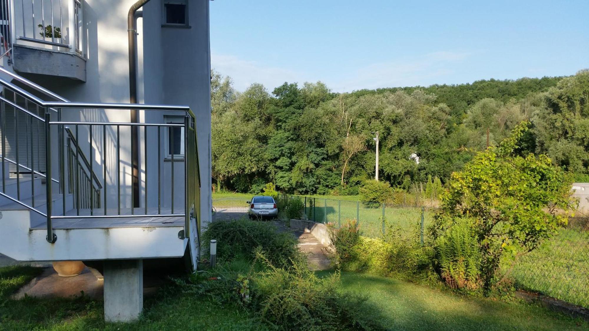 Astarea - Luxe Penthouse In Nature - Jacuzzi - Free Private Parking - Terrace & Balcony - Peace Zágráb Szoba fotó
